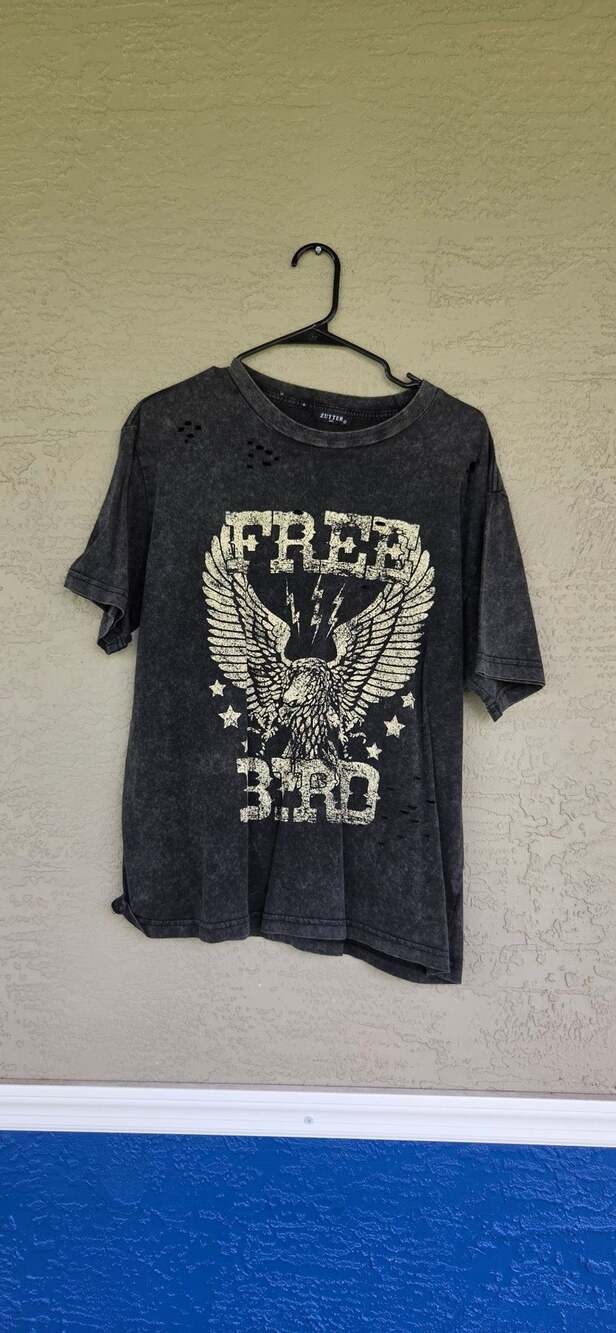 Zutter Free Bird Graphic T-Shirt Size M Acid Wash Distressed Eagle
